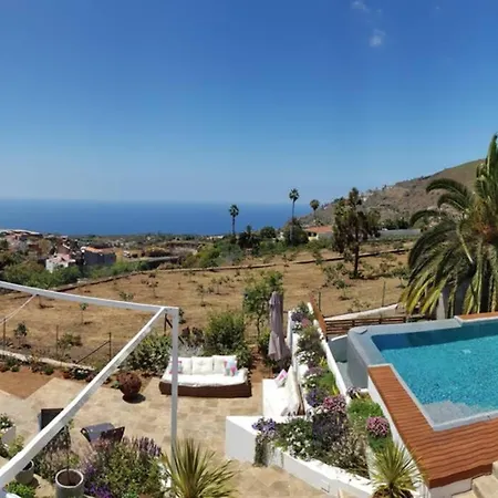 Villa Casa Viña: A Spectacular Away From It *