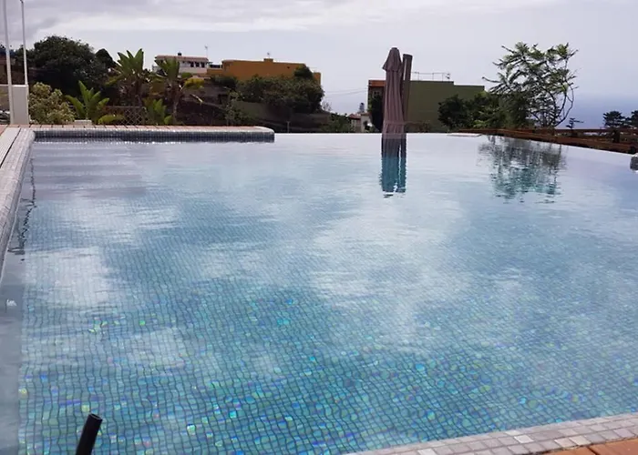 Casa Vina: A Spectacular Away From It * La Orotava