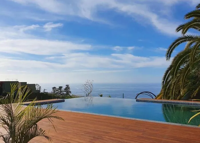 Casa Vina: A Spectacular Away From It Vila