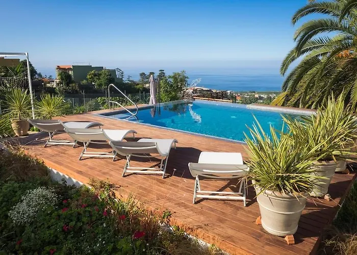 Vila Casa Vina: A Spectacular Away From It *