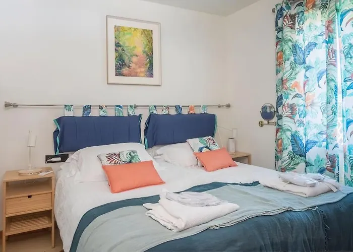 Casa Vina: A Spectacular Away From It *